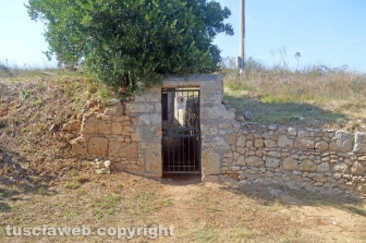 La tomba degli Scudi