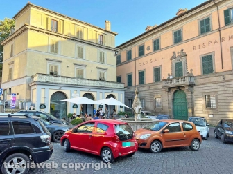La tomba di piazza Dante