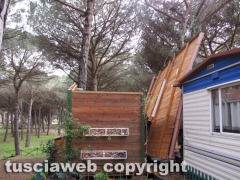 La tromba d\'aria - I danni