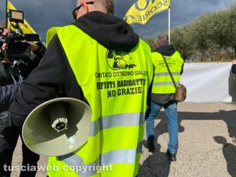 Corchiano - 60 comuni della Tuscia in marcia per dire no al deposito nucleare