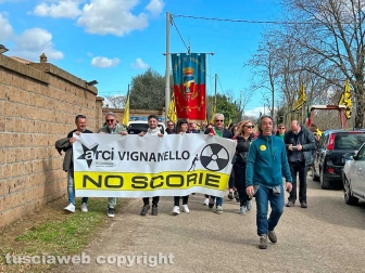 Corchiano - 60 comuni della Tuscia in marcia per dire no al deposito nucleare