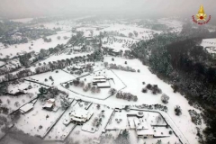 La Tuscia vista dall\'elicottero dopo il nevone