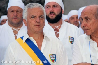 La vestizione del corteo storico e la partenza