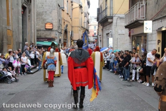 La vestizione del corteo storico e la partenza