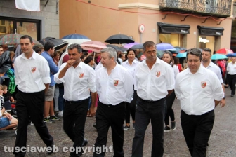 La vestizione del corteo storico e la partenza