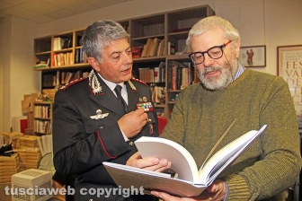 La visita del comandante Massimo Friano a Tusciaweb
