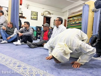 La visita del vescovo in moschea