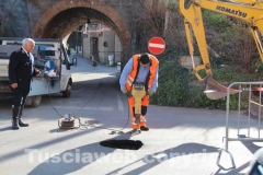 La voragine nell\'asfalto