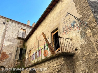 L'abbandono di via dei Magazzini