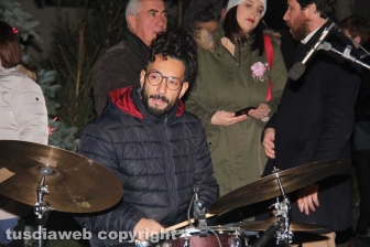 Accensione dell'albero di Natale a piazza del Comune