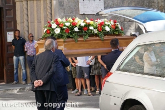 Viterbo - I funerali di Massimiliano Greto