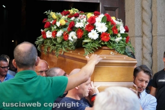 Viterbo - I funerali di Massimiliano Greto