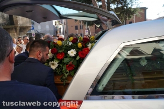 Viterbo - I funerali di Massimiliano Greto