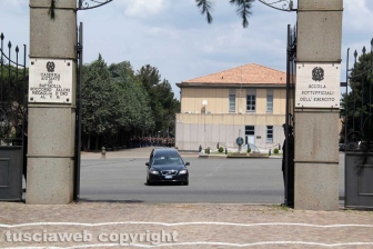 Viterbo - L'addio dell'Esercito al militare Daniele Ferrante