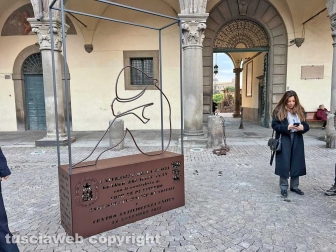 Viterbo - "L’amore non ti schiaccia”, giornata contro la violenza di genere