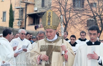 L'apertura della porta santa della Madonna Liberatrice