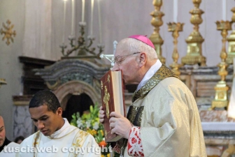 L'apertura della porta santa della Madonna Liberatrice