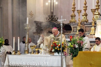 L'apertura della porta santa della Madonna Liberatrice