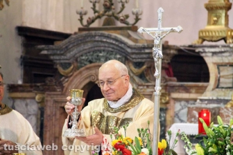 L'apertura della porta santa della Madonna Liberatrice