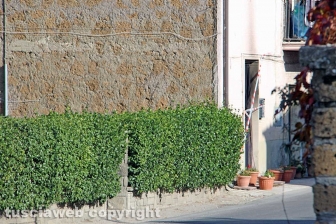 L'appartamento incendiato a Grotte santo Stefano