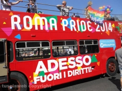 L\'Arci lesbica di Viterbo al Gay pride