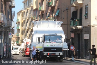L'arrivo di Gloria e il montaggio