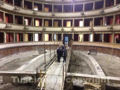 I lavori all\'interno del teatro dell\'Unione