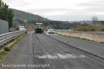Lavori sulle strade della Tuscia