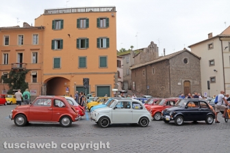 Viterbo - 25esima edizione del meeting nazionale Fiat 500 e derivate Città di Viterbo