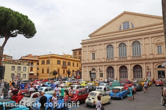 Viterbo - 25esima edizione del meeting nazionale Fiat 500 e derivate Città di Viterbo