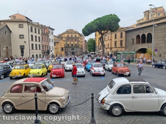 Viterbo - 25esima edizione del meeting nazionale Fiat 500 e derivate Città di Viterbo