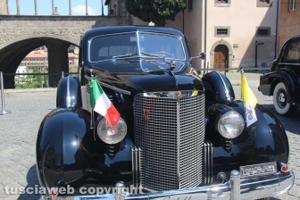 Le auto dei papi in esposizione