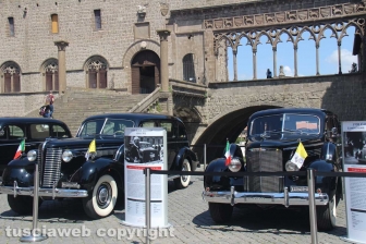 Le auto dei papi in esposizione