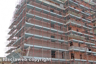 Il cantiere dell\'Easy Village di Saggini Costruzioni in via Polidori