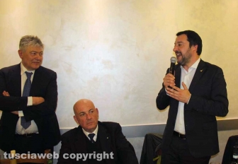 Viterbo - Cena di partito col segretario Lega Salvini e il prefetto Giovanni Bruno