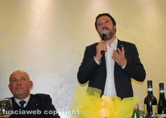 Viterbo - Cena di partito col segretario Lega Salvini e il prefetto Giovanni Bruno