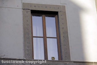 Le facciate della città