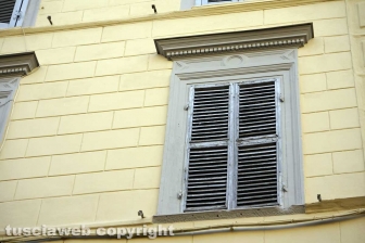 Le facciate della città