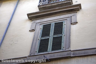 Le facciate della città