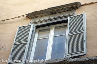 Le facciate della città