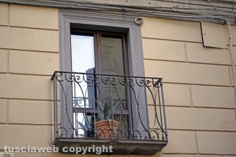 Le facciate della città