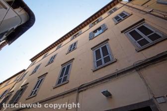 Le facciate della città