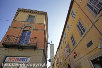 Le facciate della città