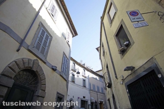 Le facciate della città