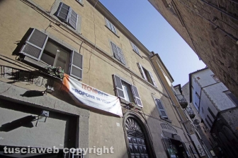 Le facciate della città
