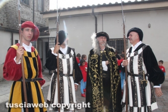 Santa Rosa - Corteo storico 2014 - Le fantastiche immagini della vestizione