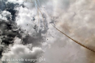 Le Frecce tricolori danno spettacolo