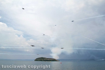 Le Frecce tricolori danno spettacolo