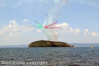 Le Frecce tricolori sul lago di Bolsena