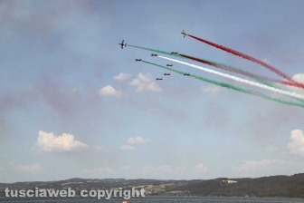 Le Frecce tricolori sul lago di Bolsena